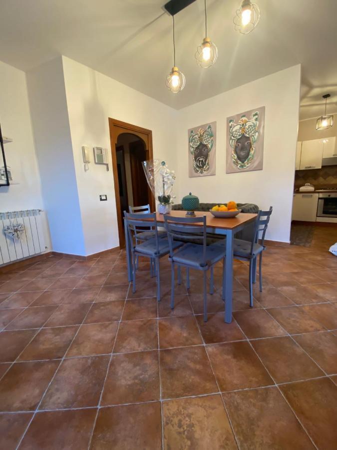 Home La Palmetta Campofelice Di Roccella Eksteriør billede